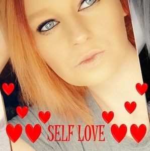 Meet your Posher, Keshia